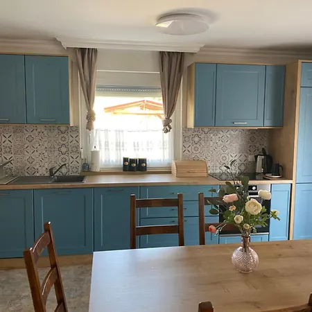 Appartamento Izabella Balatonrendes