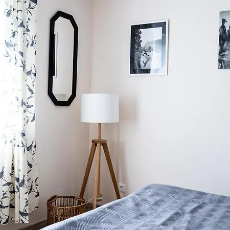 Izabella Vendeghaz Apartment Balatonrendes